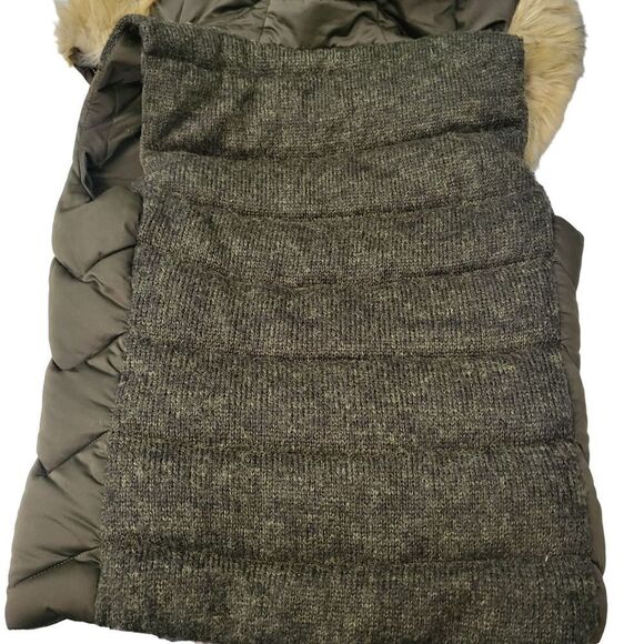 Zara Trafaluc outerwear olive green puffer vest - Picture 9 of 13